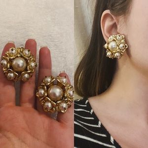 Vintage Faux Pearl Flower Clip On Earrings